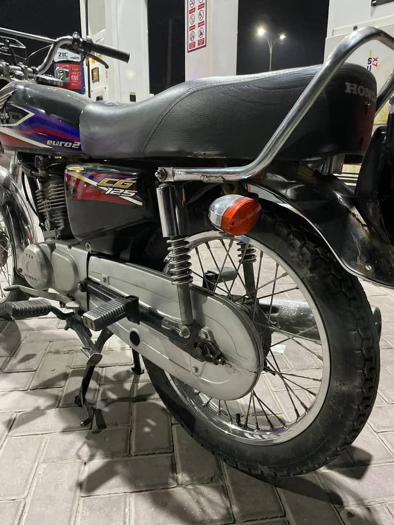 2018 model original 10/10 condition 3