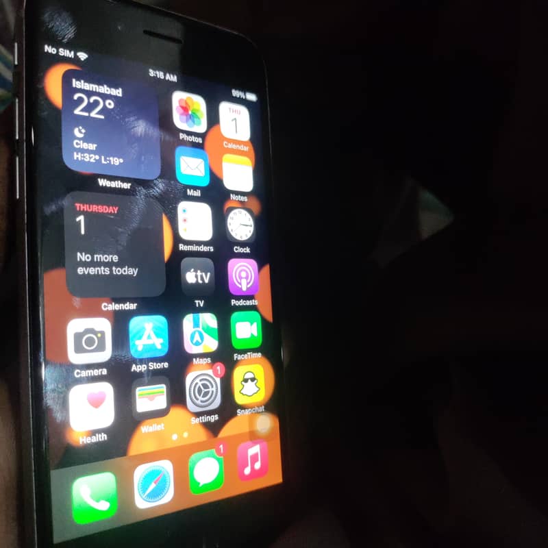 Apple iPhone 6S 1
