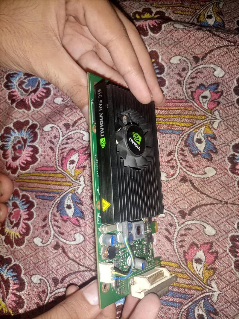 Nvidia NVS 315 4