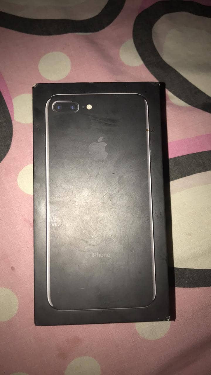 Apple iPhone 7 Plus 3