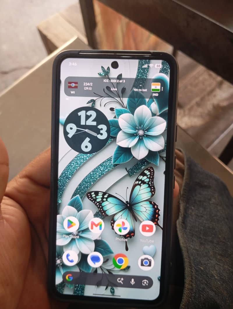 Google Pixel 8 2