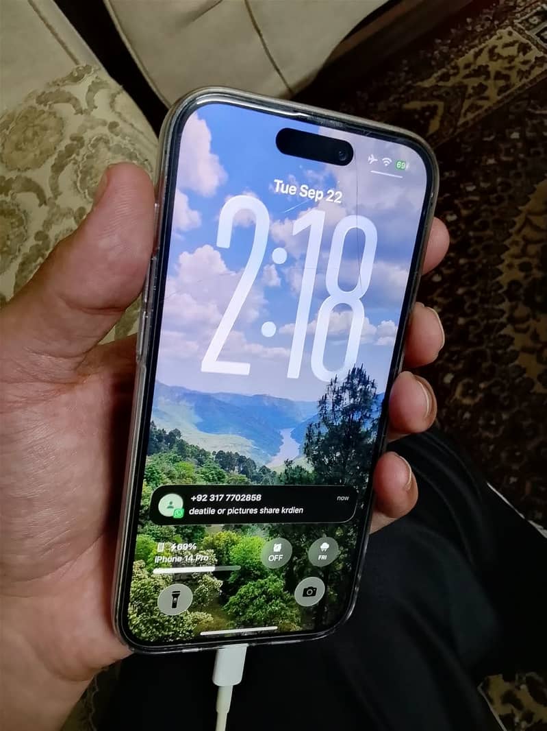 Apple iPhone 14 Pro 1