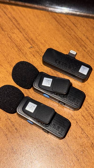 Boya BY-V2 Wireless Microphone For Iphone
