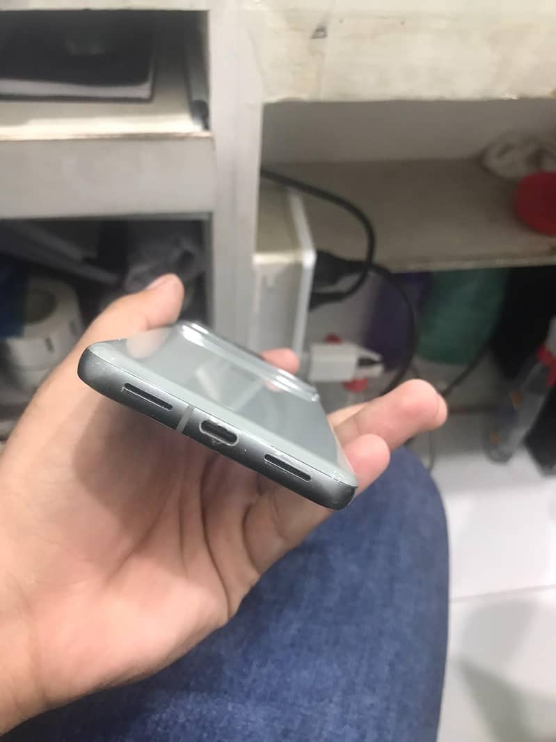 Google Pixel 8 1