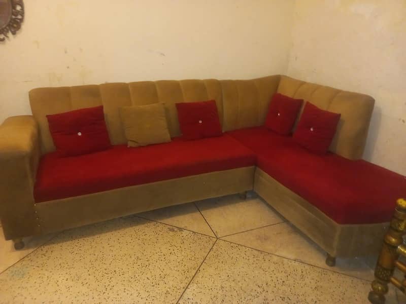 5 seater sofa 0