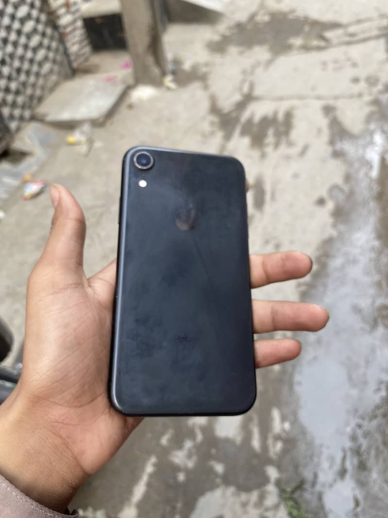 Apple iPhone XR 2