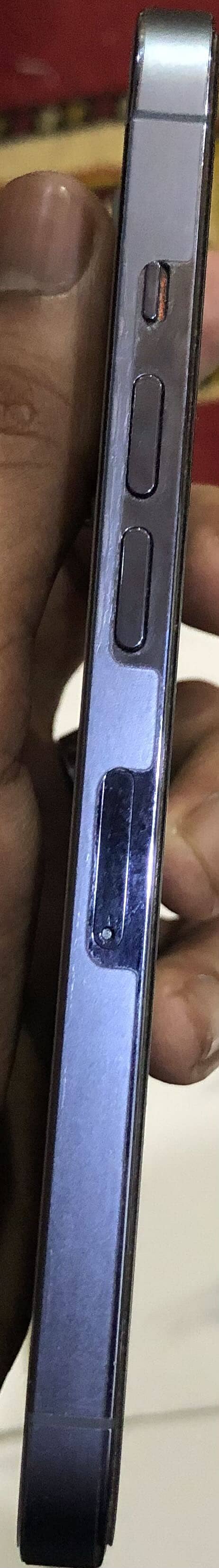 Apple iPhone 13 Pro 4