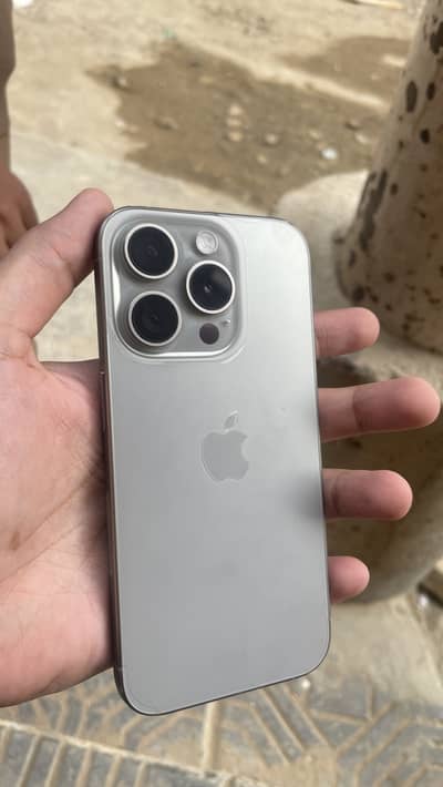 Apple iPhone 15 Pro