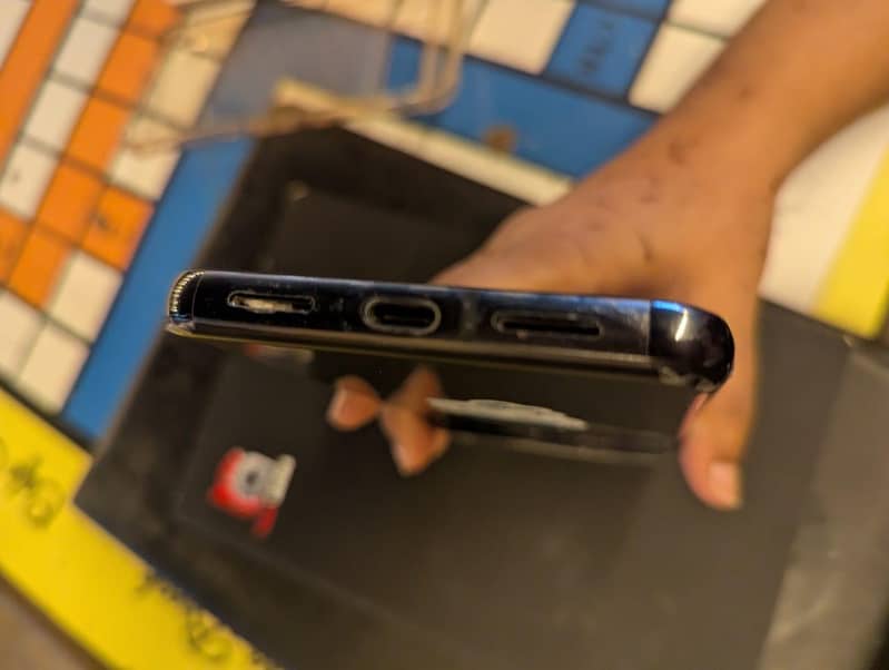 Google Pixel 8 Pro 10