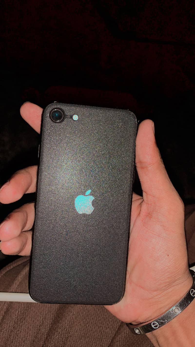 Apple iPhone SE 1