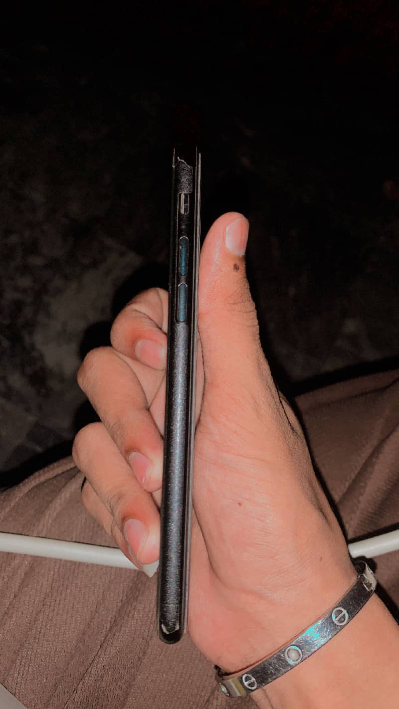 Apple iPhone SE 5
