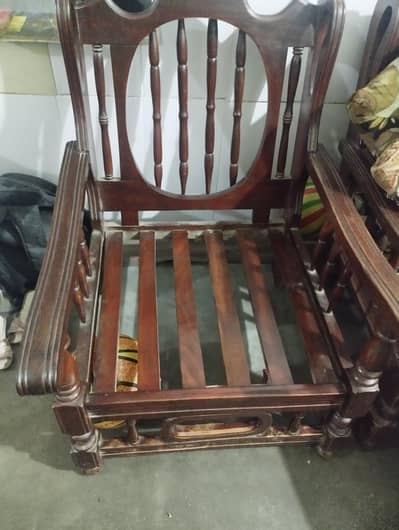 Wooden sofa set 5 seater 3,1,1