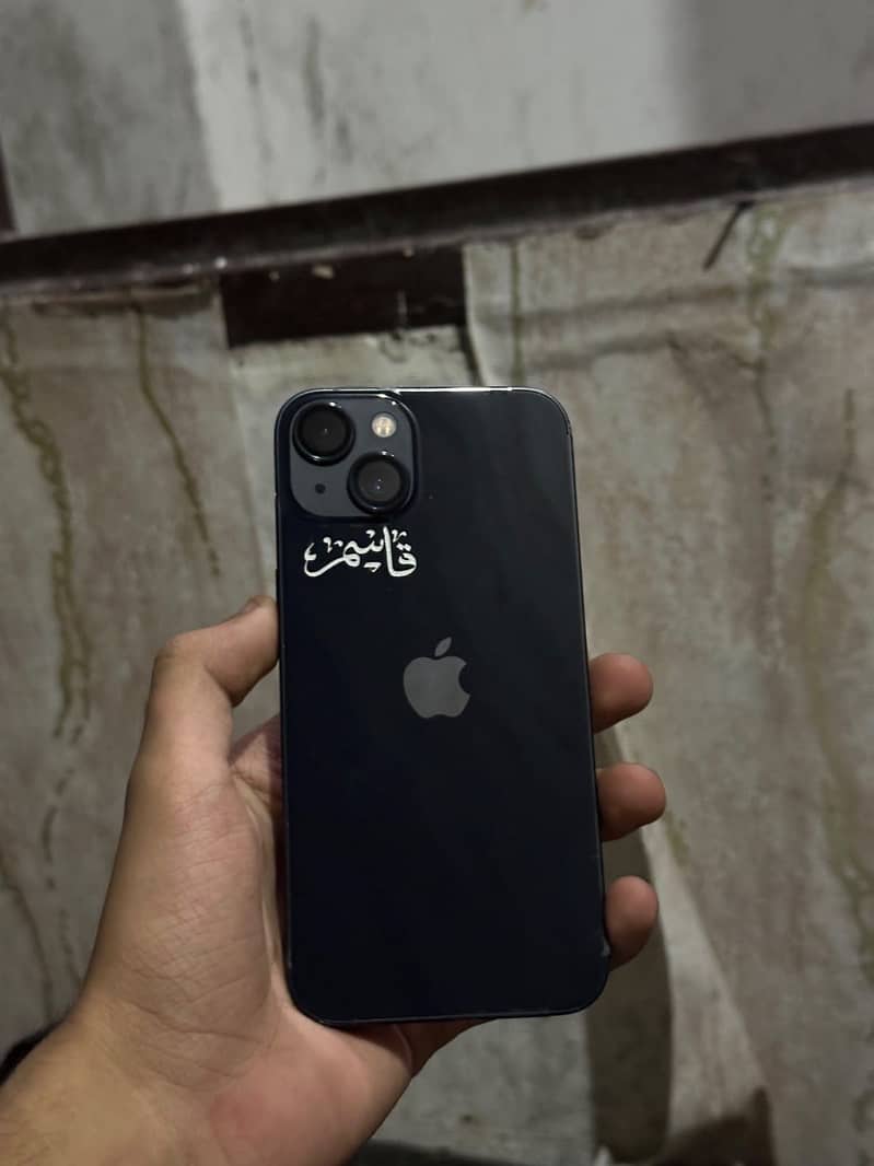 iPhone 13 3