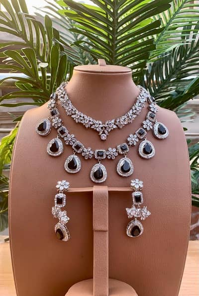 Bridal necklace