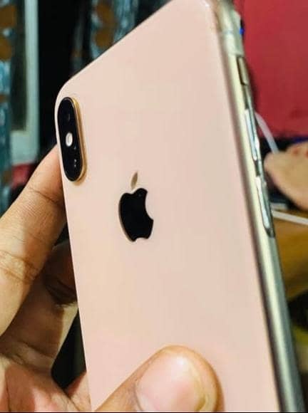 iphone xs 3