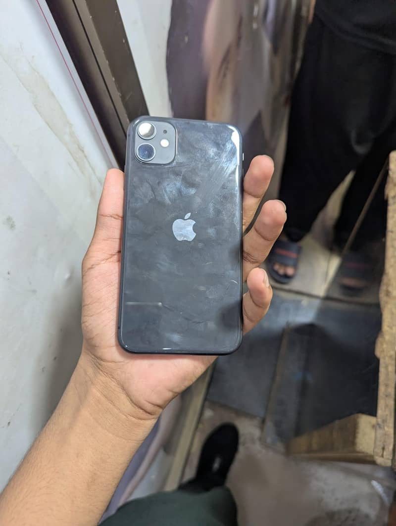 Apple iPhone 11 0