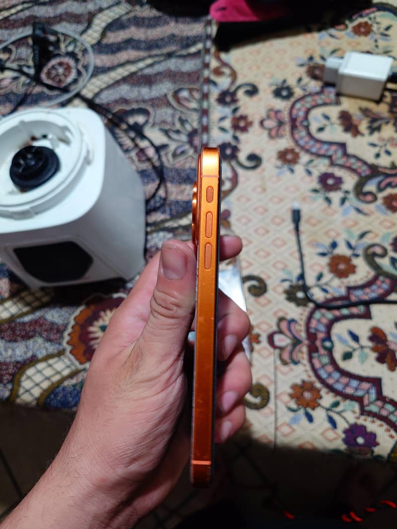 Apple iPhone XR converted 9