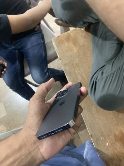 Apple iPhone 13 Pro