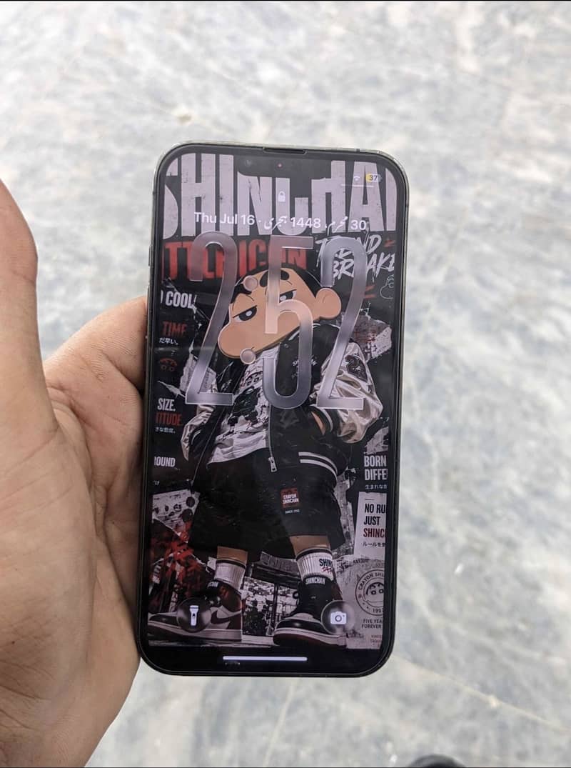 Apple iPhone 13 Pro 1