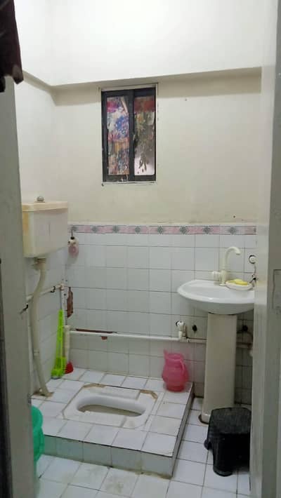 Flat for sale 1bed lounge+ roof approved 4th floor leased bank loan