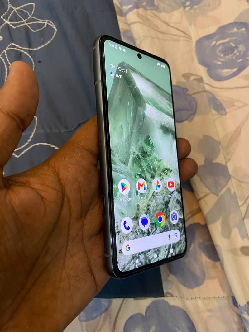 Google Pixel 8 3