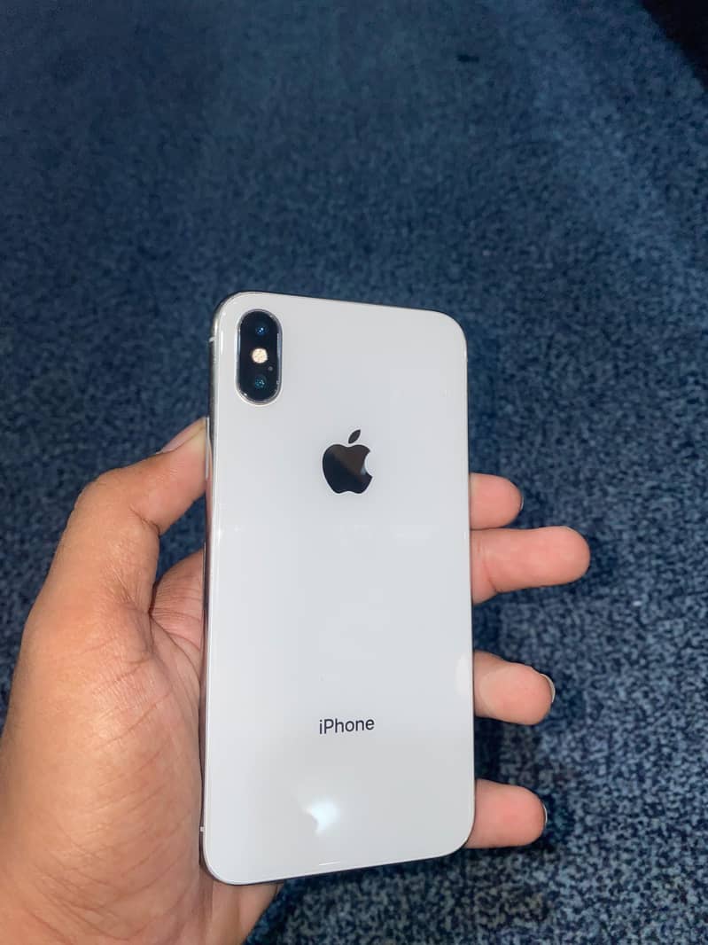 Apple iPhone X 1