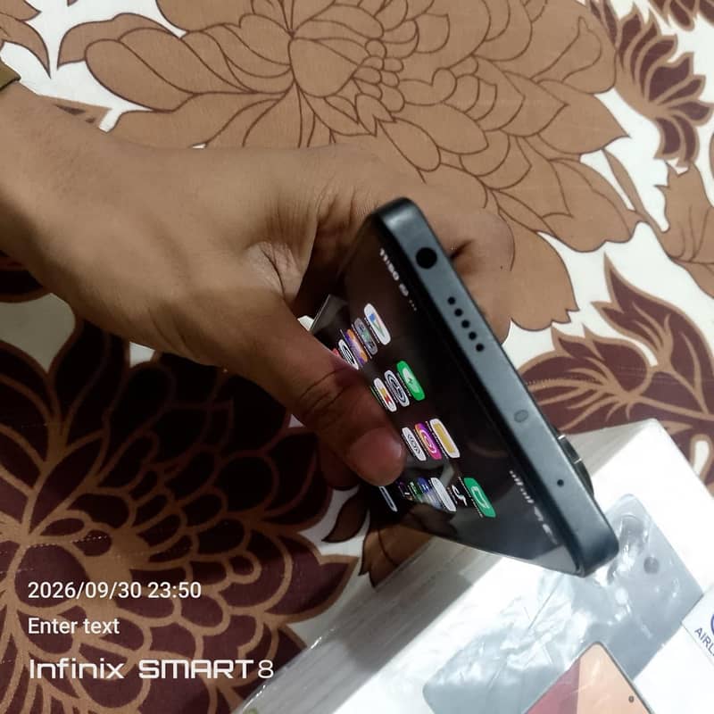 Xiaomi Redmi Note 13 Pro 3