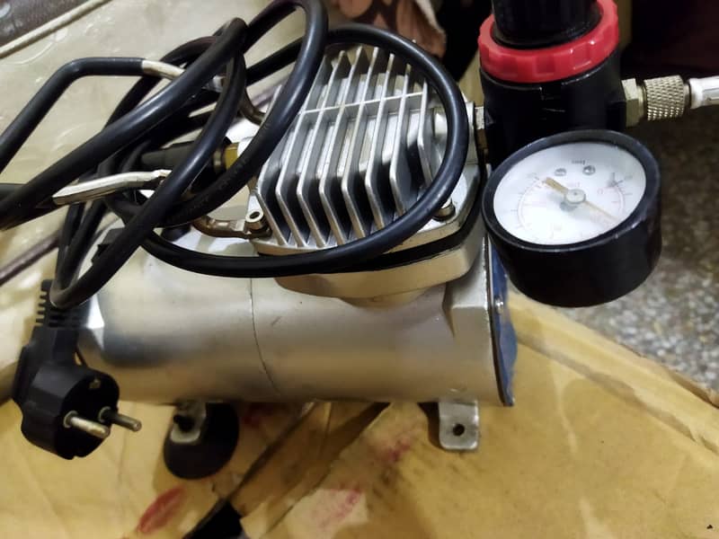 Airbrush Compressor 2