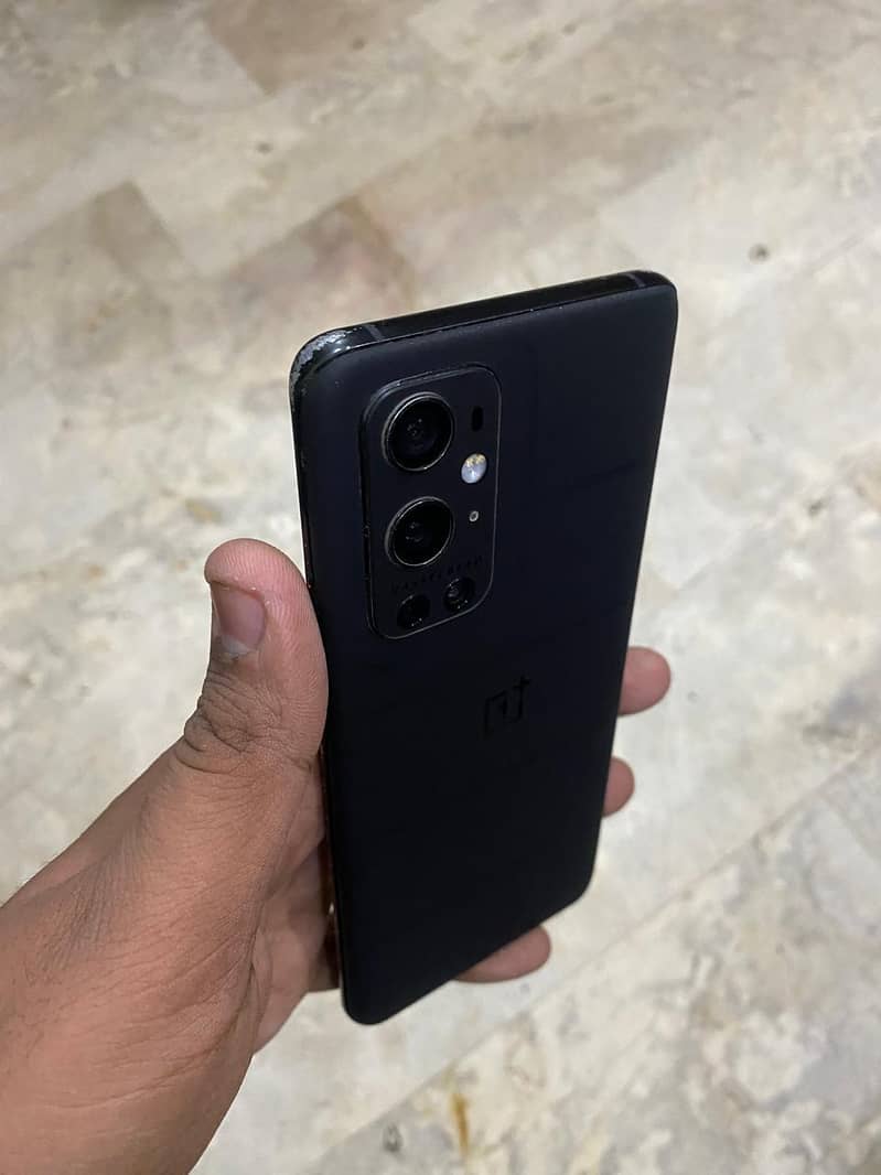 One Plus 9 Pro 5