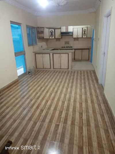independent house for rent Ground Rcc 1st floor pree cast 2room 1 lou