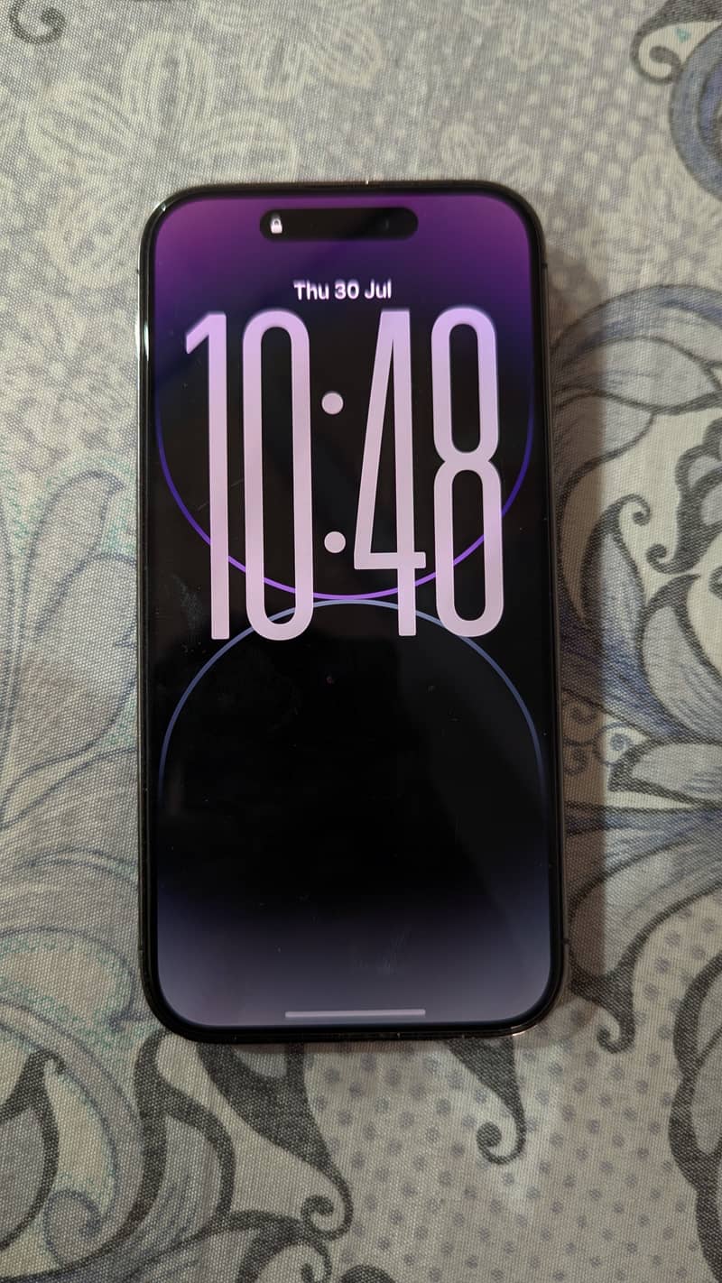 Apple iPhone 14 Pro 1