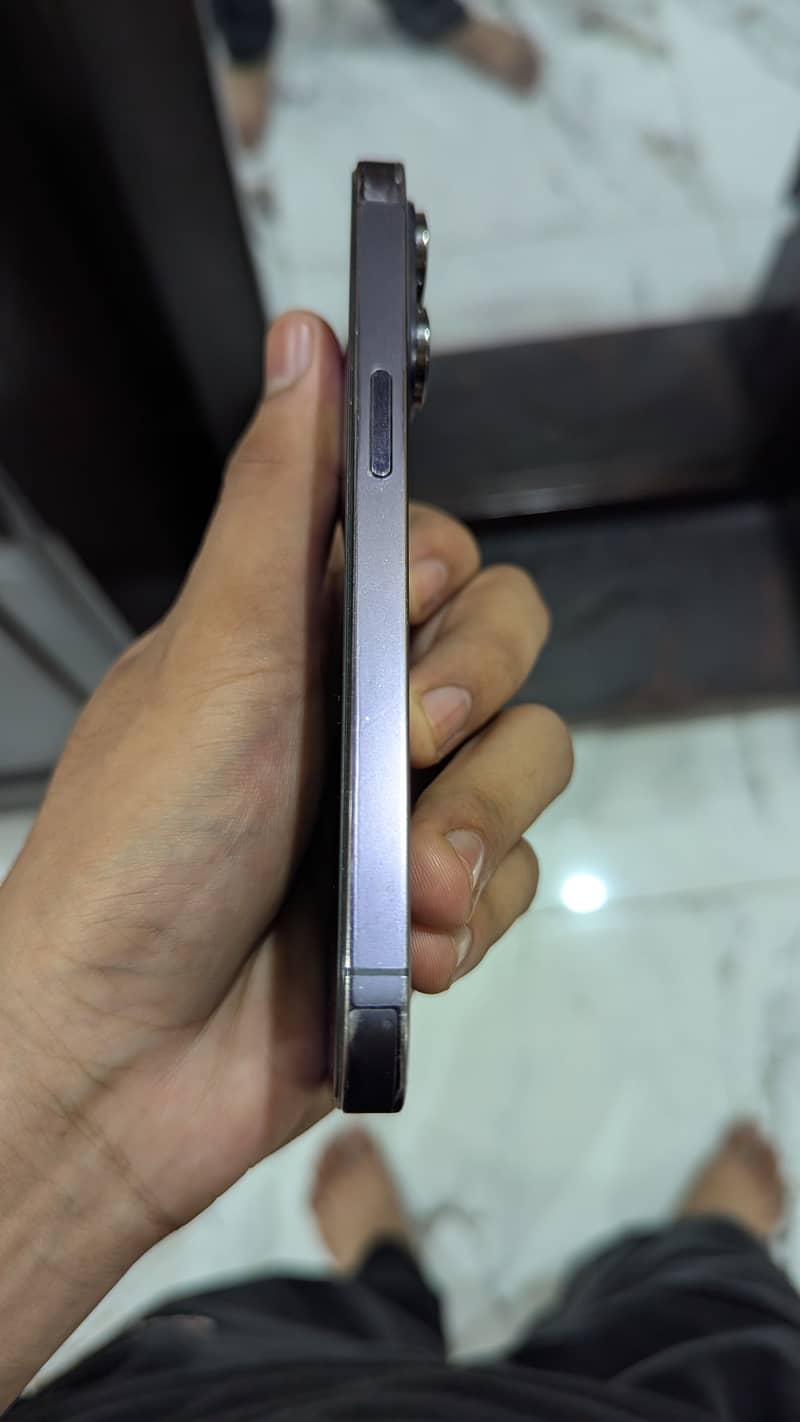 Apple iPhone 14 Pro 4