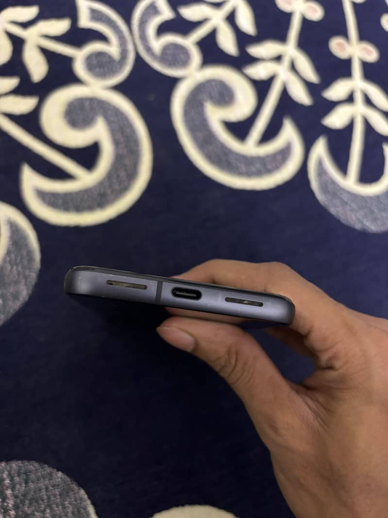 Google Pixel 8 3