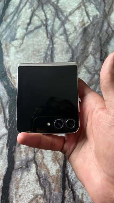 Samsung Mobile Z Flip 5