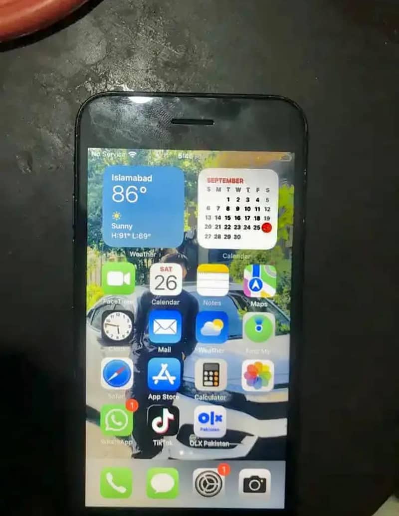 Apple iPhone 7 1