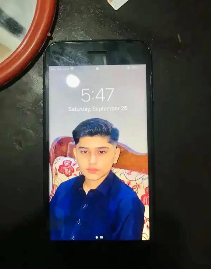 Apple iPhone 7 3