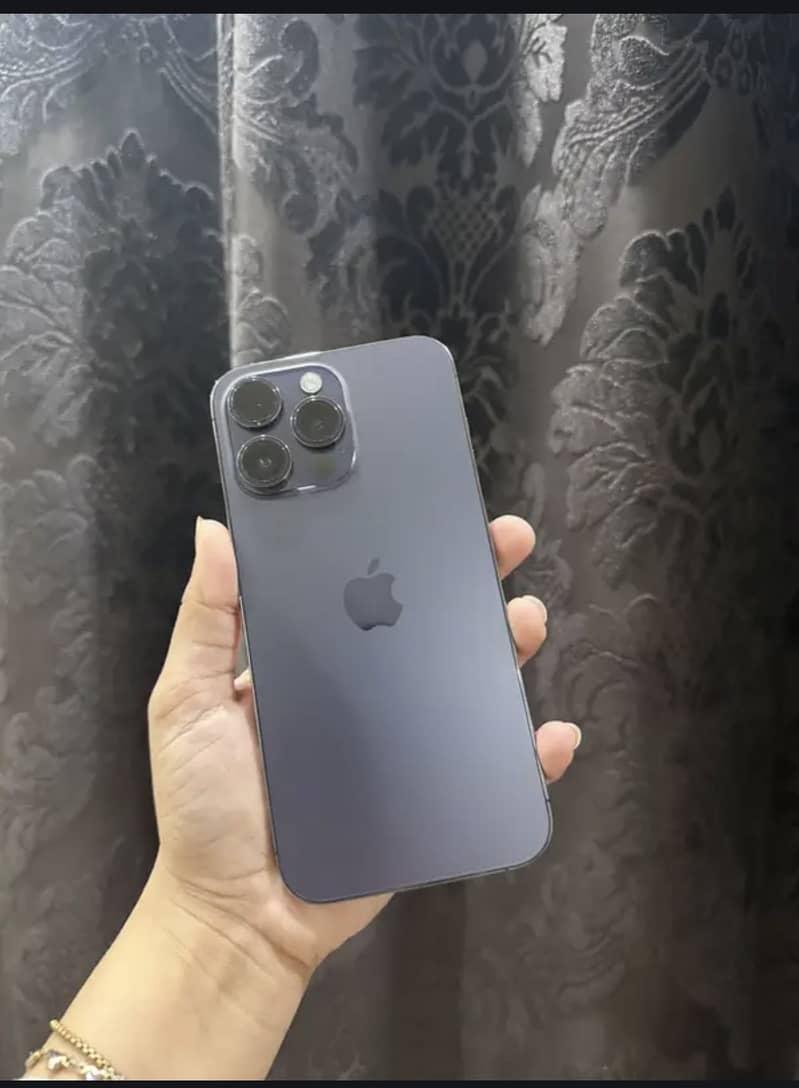iPhone 14 Pro Max 1