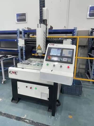 CNC  MACHINE 600x700