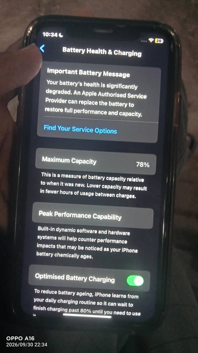 Apple iPhone 11 3