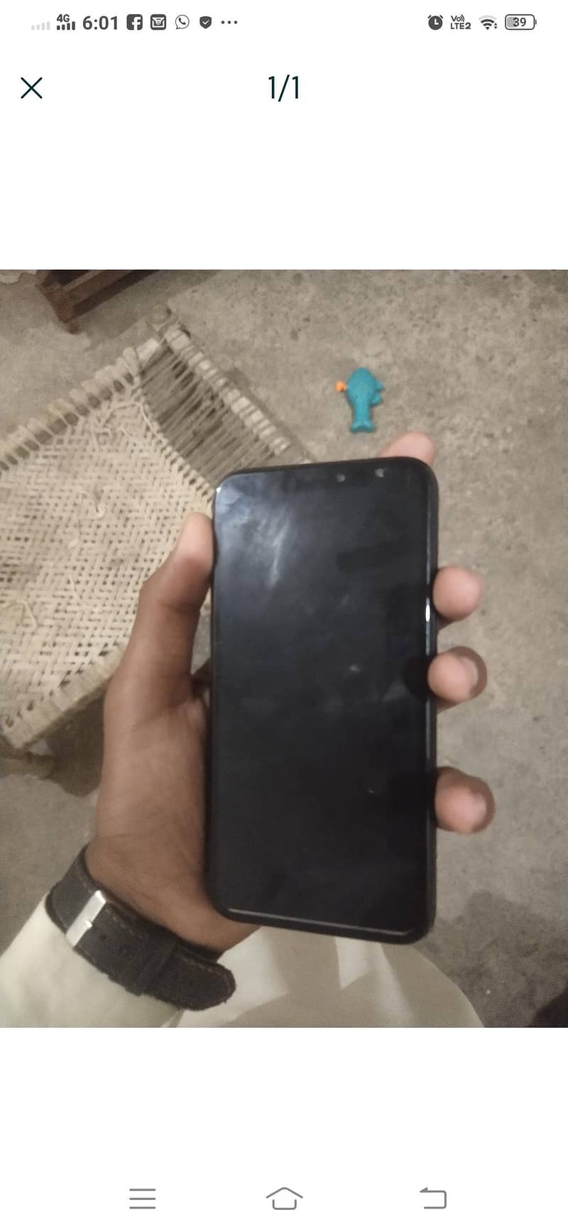 Apple iPhone 11 Pro 1