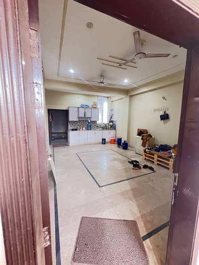 1bed flat available for rent