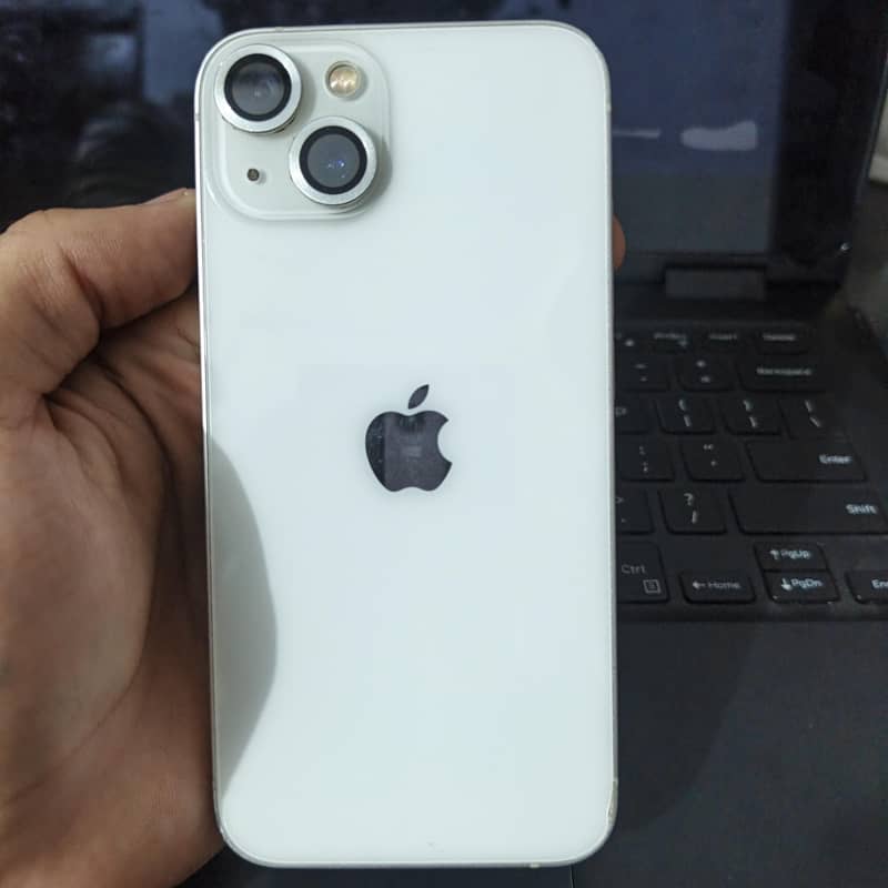 Apple iPhone 13 0