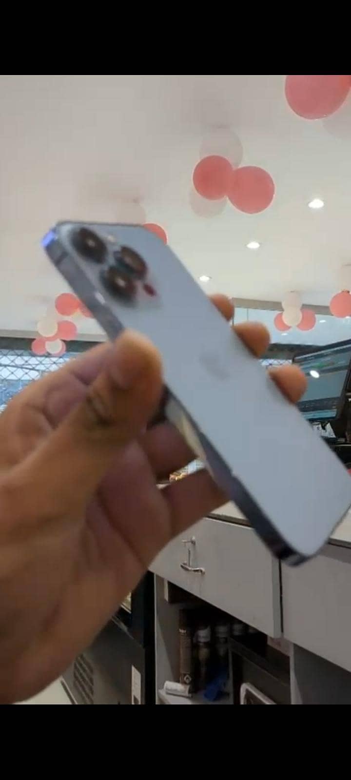 Apple iPhone 13 Pro Max 2