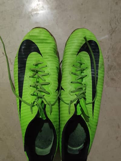 Nike mercurial vapor 14