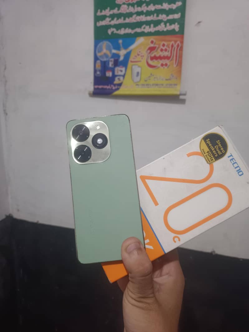 Tecno Spark 20C 1