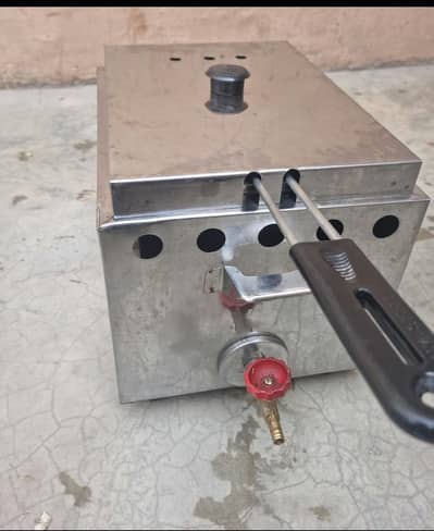 2  fryers available