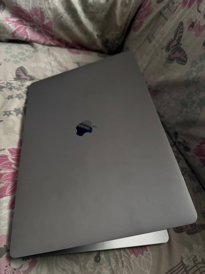 MACBOOK PRO 2019 2