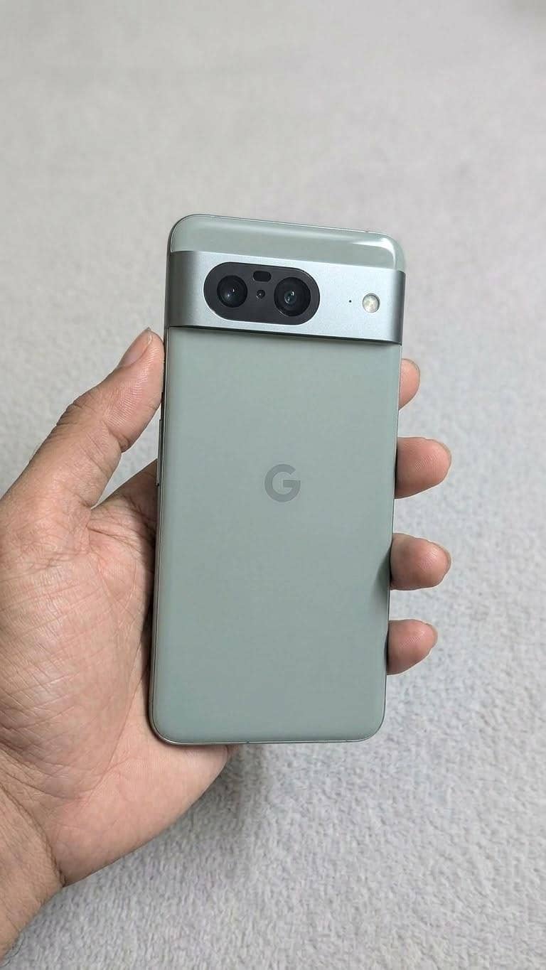 Google Pixel 8 1