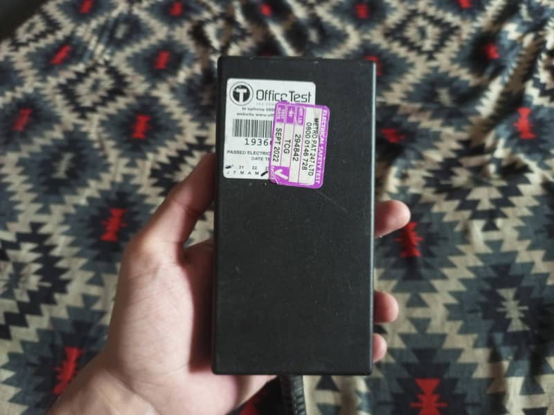 HP 120w blue pin charger for sale - Computer Components - 1119951225
