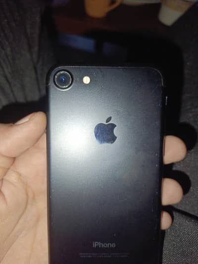 Apple iPhone 7